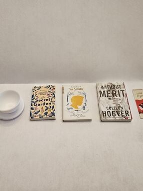 MINI BRANDS Books Series 2